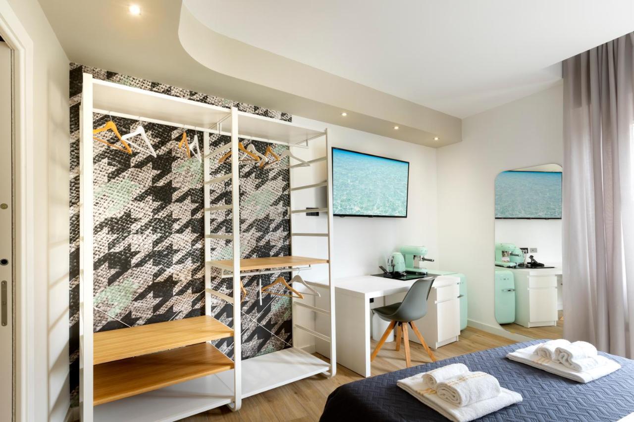 Eleonore Elegant Room Suite 칼리아리 외부 사진